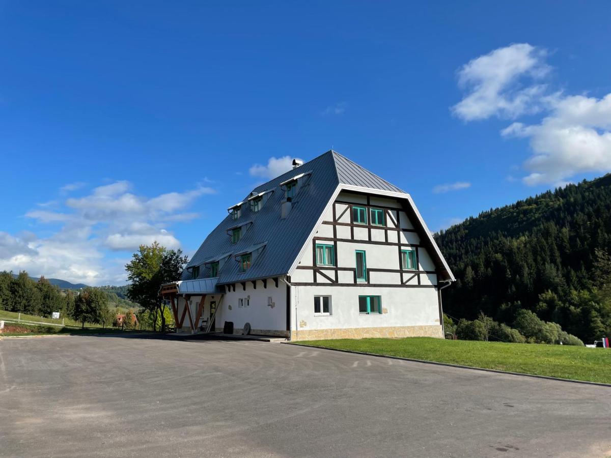 Legat Kuca Za Odmor Hotell Pale Exteriör bild