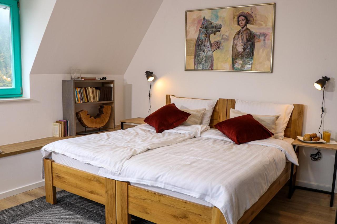Legat Kuca Za Odmor Hotell Pale Exteriör bild