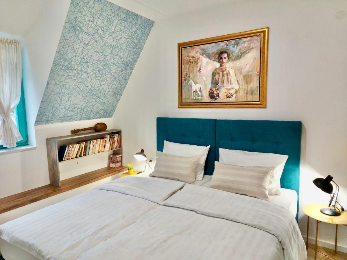 Legat Kuca Za Odmor Hotell Pale Exteriör bild