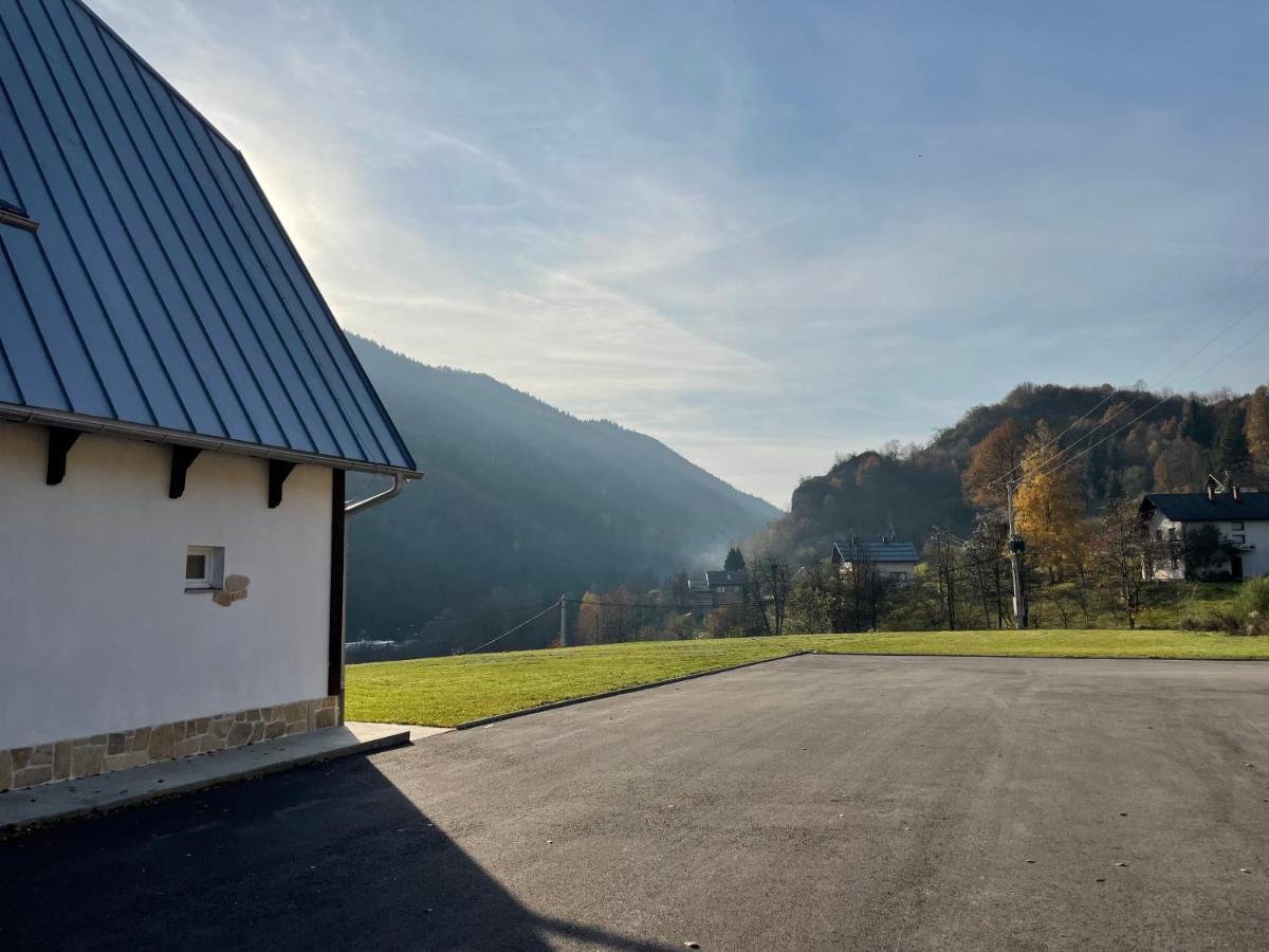 Legat Kuca Za Odmor Hotell Pale Exteriör bild